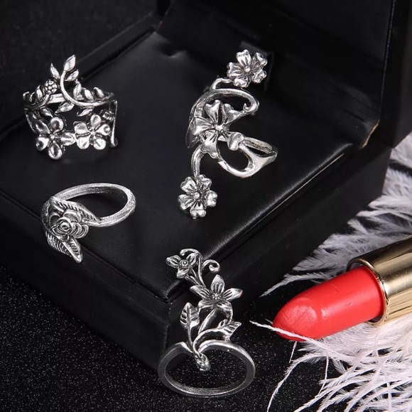 Flower  Boho Ring Set - Picture 3 of 3